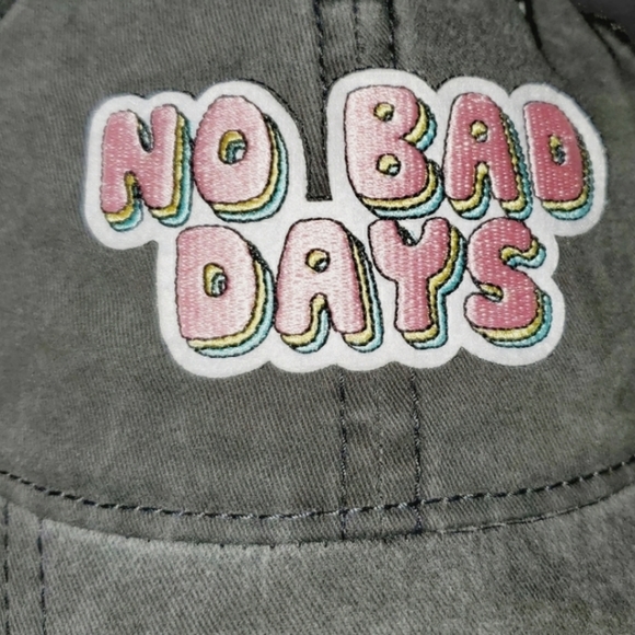 🔥NWT🔥 TIME AND TRU "No Bad Days" Hat - Picture 4 of 4